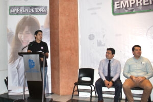 EMPRENDE JOVEN 04