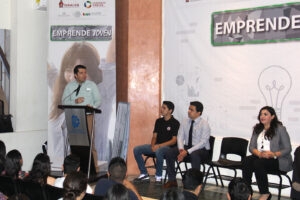 EMPRENDE JOVEN 06