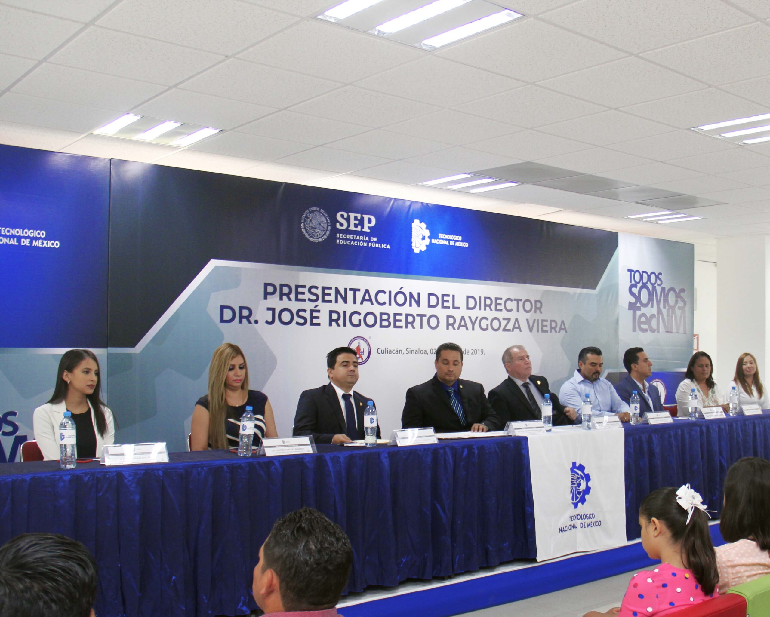 PRESENTACION NUEVO DIRECTOR 03
