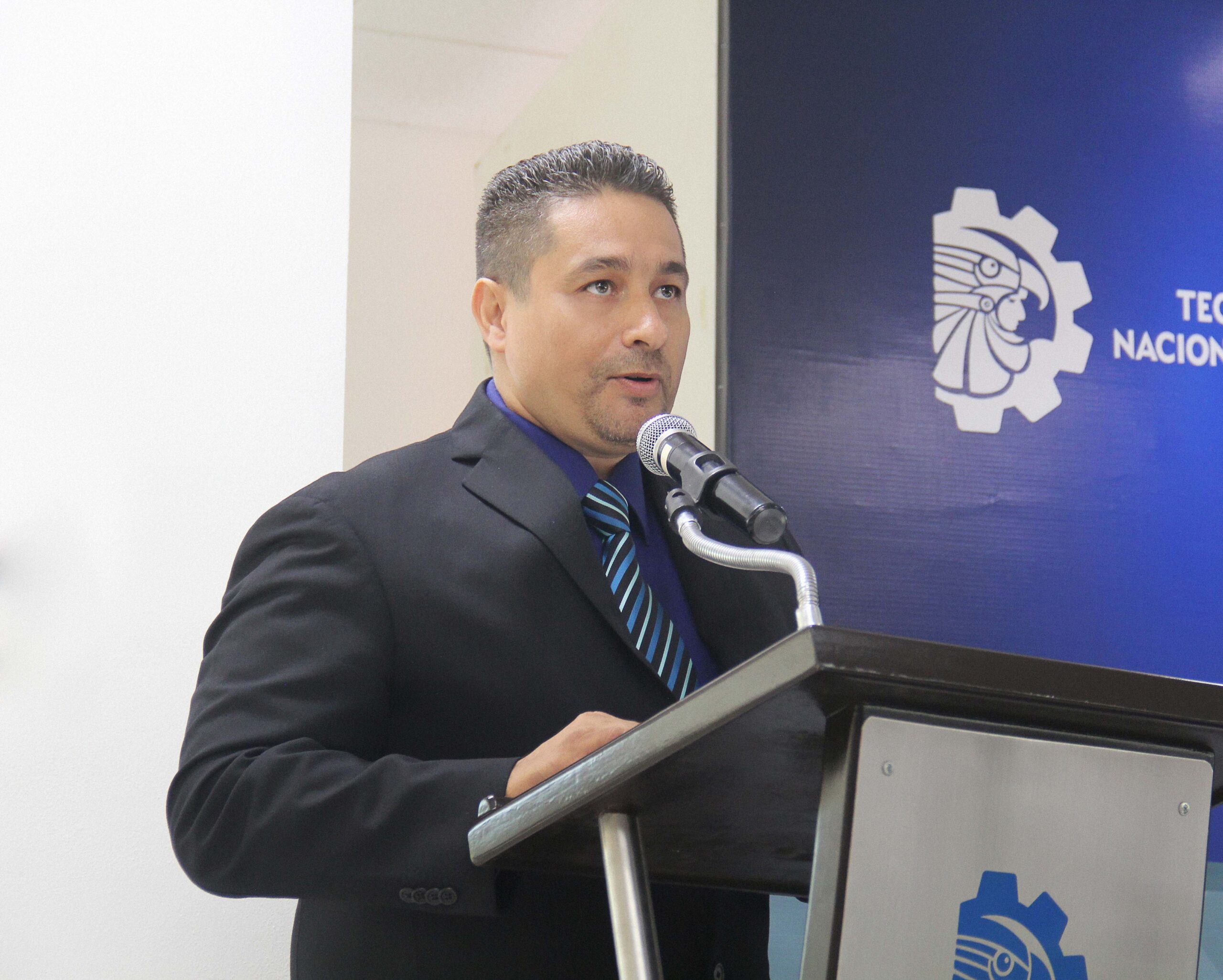 PRESENTACION NUEVO DIRECTOR 07
