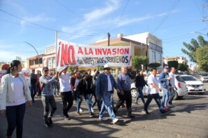 MARCHA 04