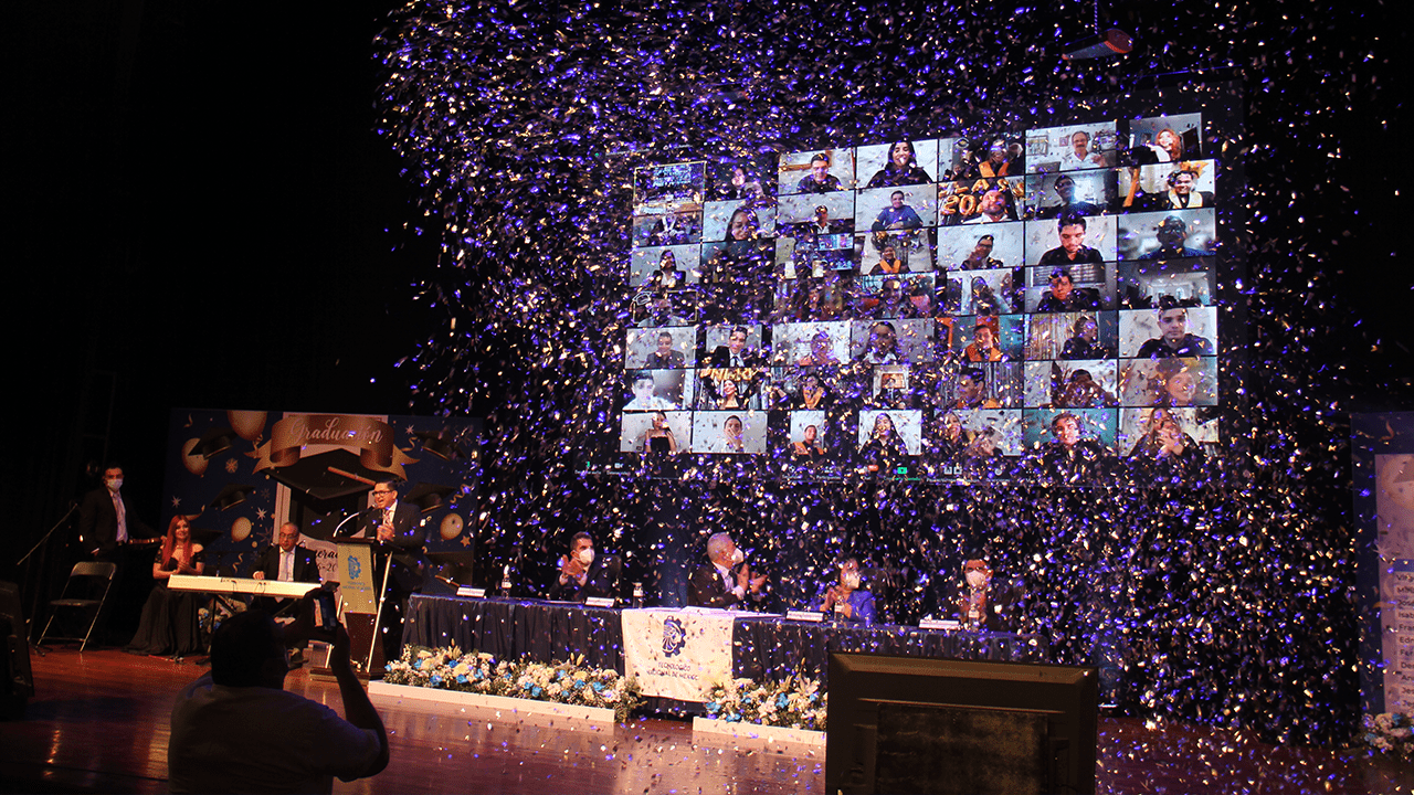 GRADUACION OCT 2021-08