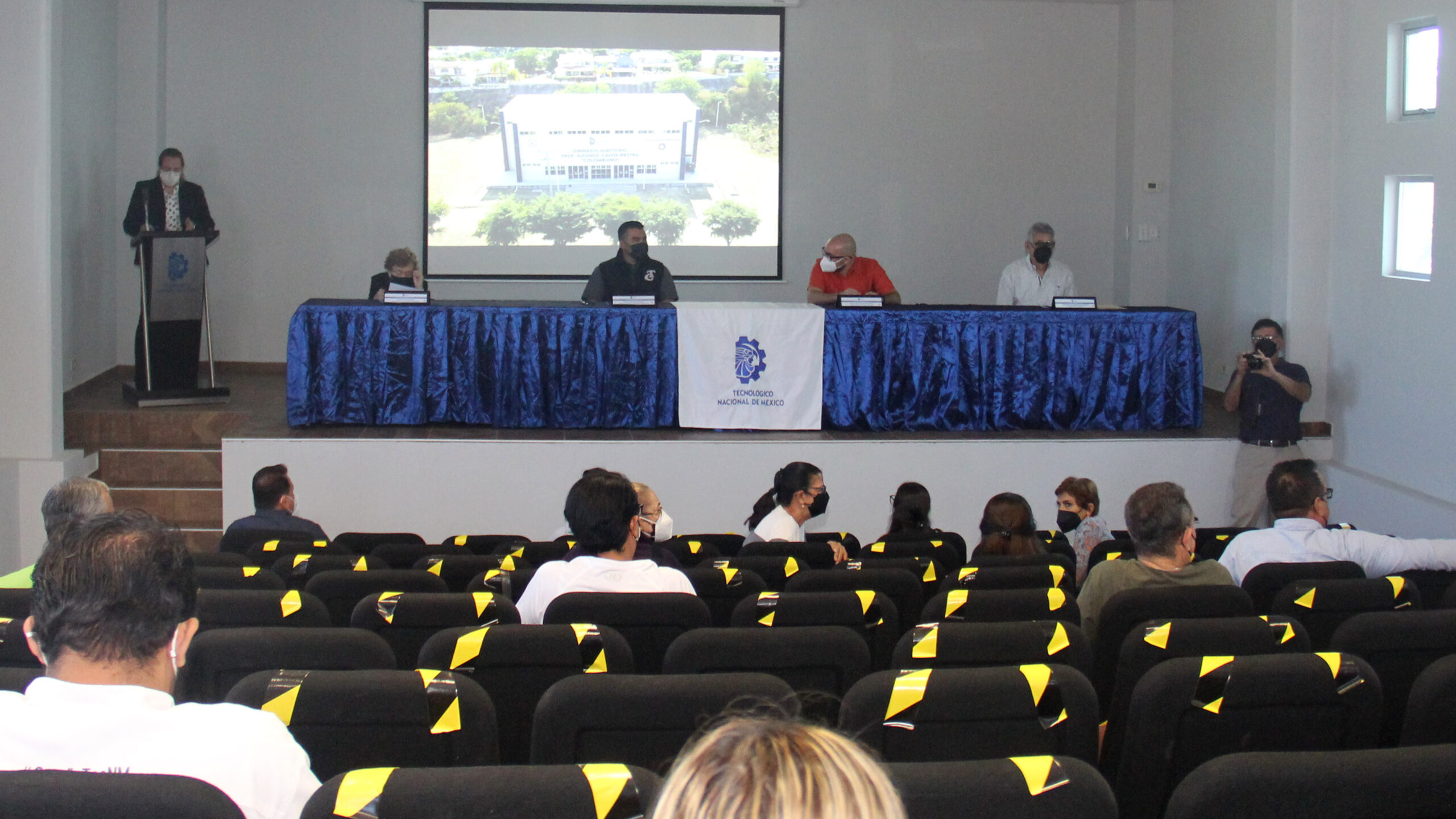 INAUGURACION GIMNASIO AUDITORIO 02