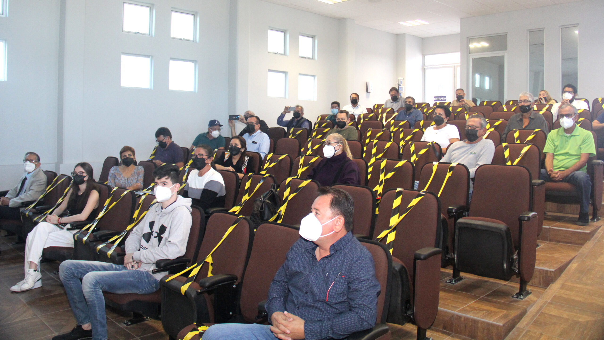 INAUGURACION GIMNASIO AUDITORIO 07