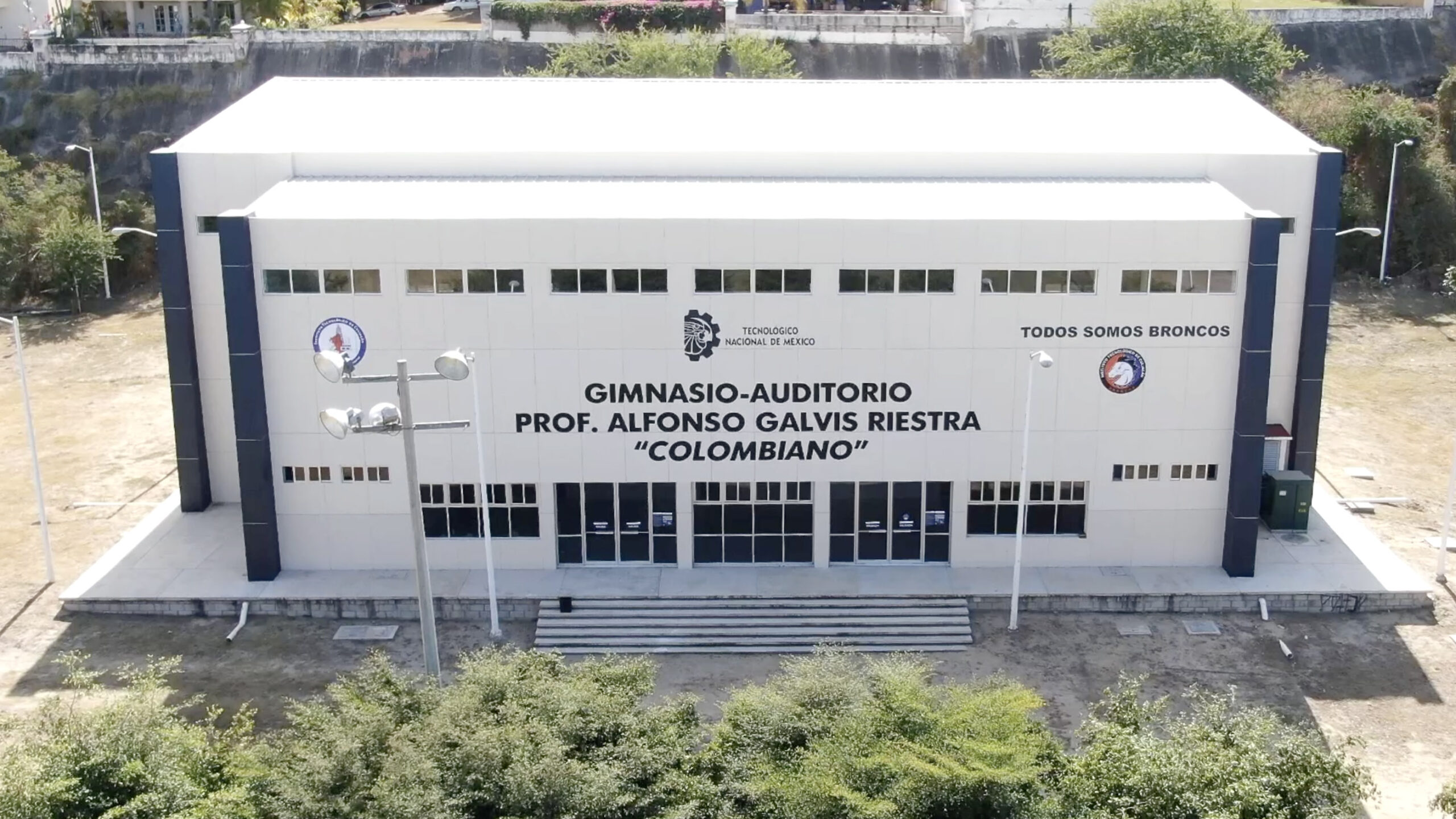 INAUGURACION GIMNASIO AUDITORIO 11