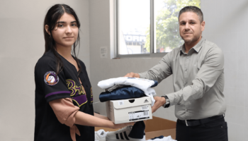 Entrega de uniforme deportivo y de danza 2024 4