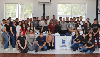 Entrega de uniforme deportivo y de danza 2024 6