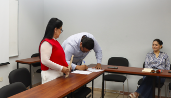 Cambio de subdirector 4