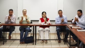 Cambio de subdirector 7