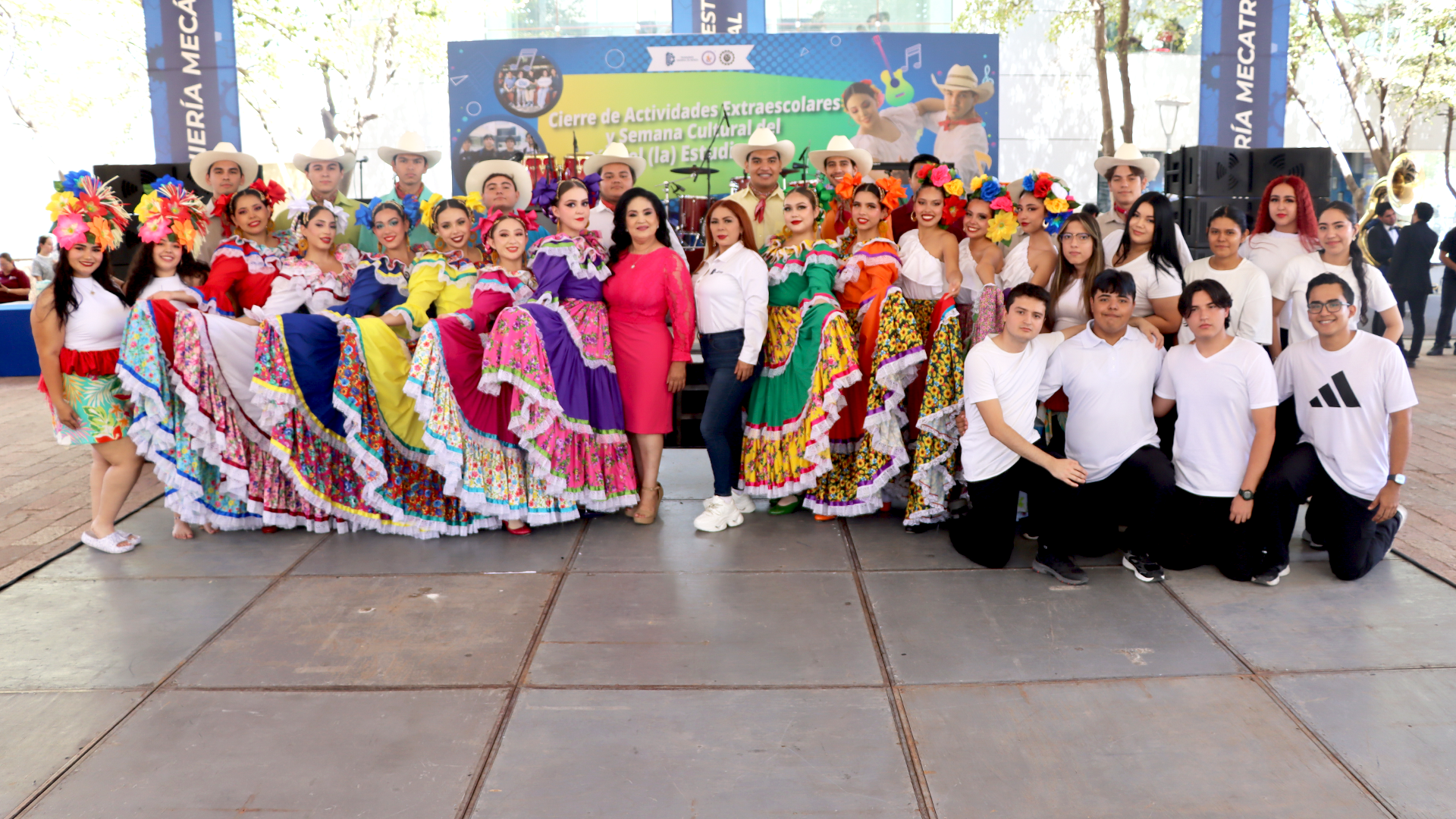 Clausura de actividades extraescolares y celebración del Día del Estudiante en el ITC