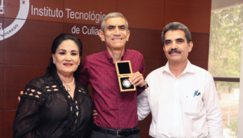 Medallas de 30 y 40 años de servicio 5